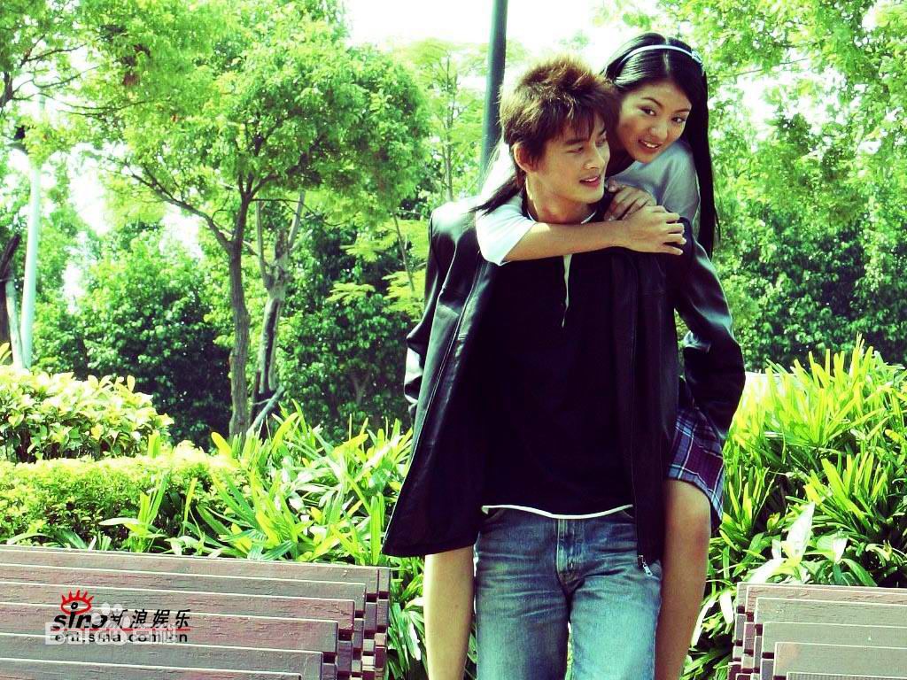 电视剧《斗鱼》,有多少人曾为小燕子的“不后悔”泪崩?