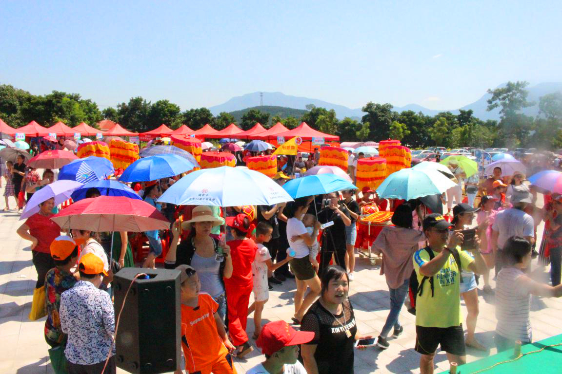 骞冲拰铚滄煔鑷姪閲囨憳,骞冲拰铚滄煔鑷敱閲囨憳