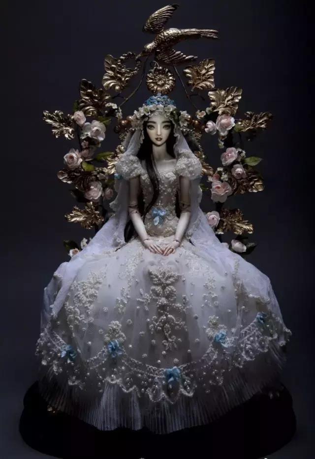 下血本!李晨花了200万为范冰冰定制了一个专属娃娃!