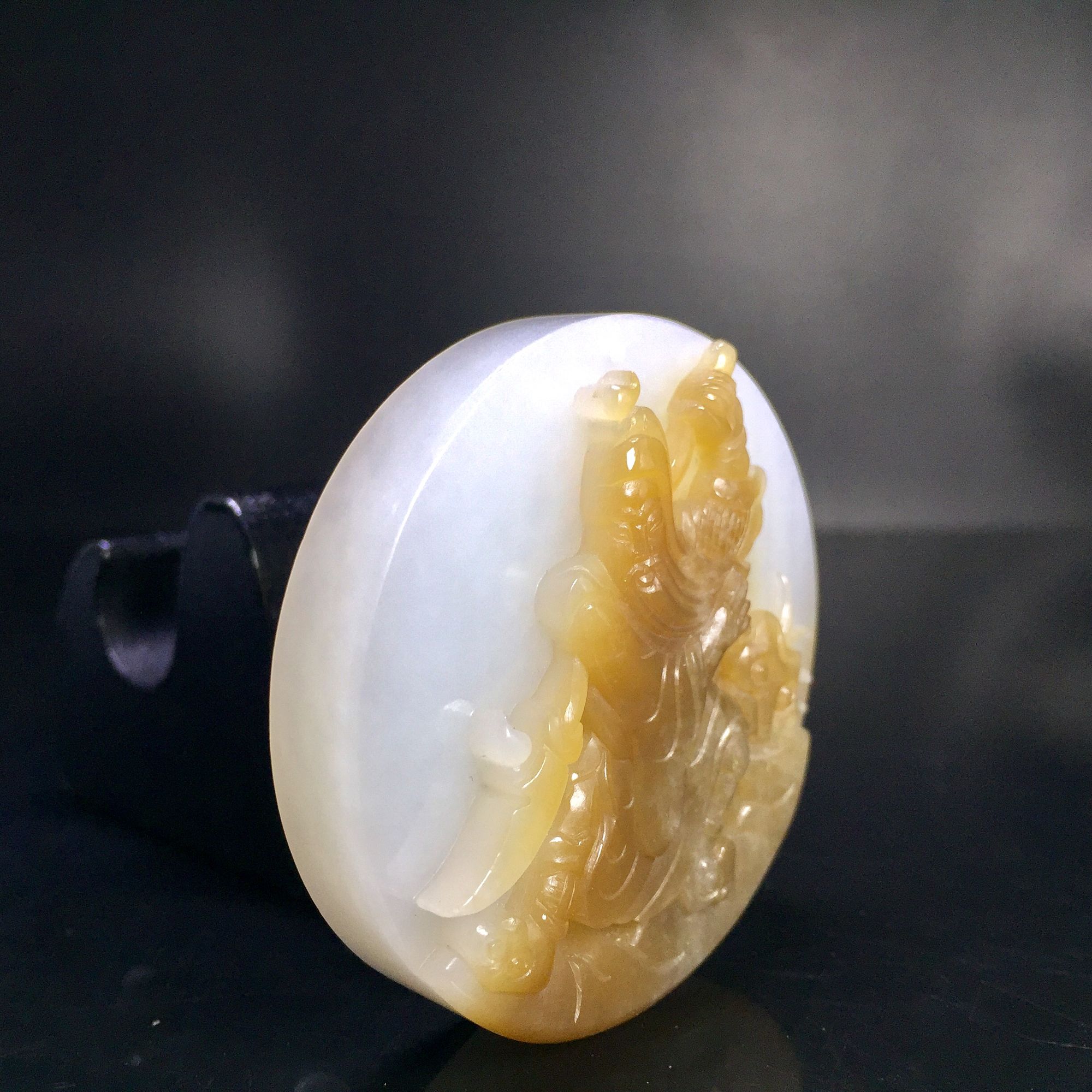 仿汉白玉和仿和田玉哪个好些,一般用什么东西仿和田玉