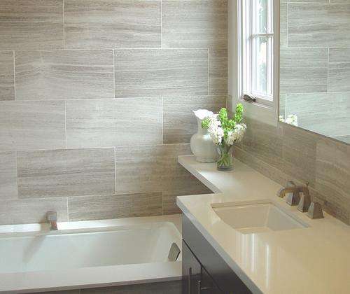 厕所里水蒸气吸进肺里严重吗,厕所臭气吸到身体里了会消失吗