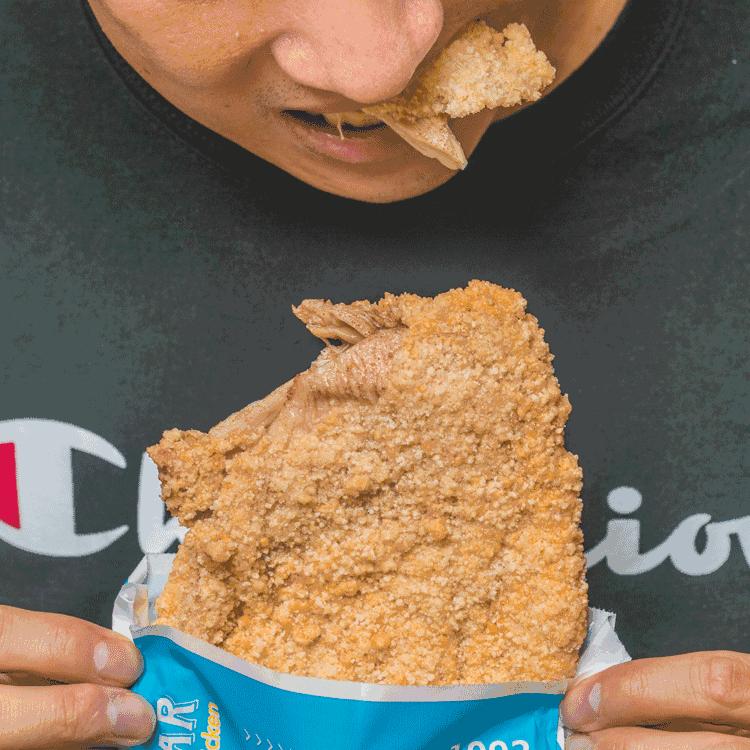 这家戏精店又加戏了,竟然出了一款“黄金牛蛙”!