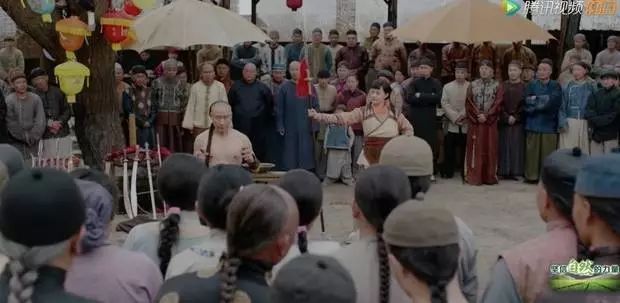 剧情已过半,主角领盒饭,反套路不断,《那年花开》的脑洞忒厉害