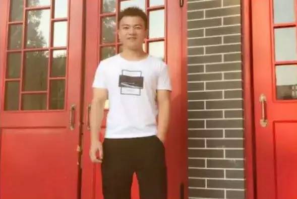 那些毕业就被招进人民日报的大学生，到底有多优秀？