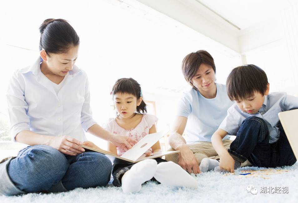 初二学生偷拿父母万元充值王者荣耀！如何防范沉迷游戏专家这样说