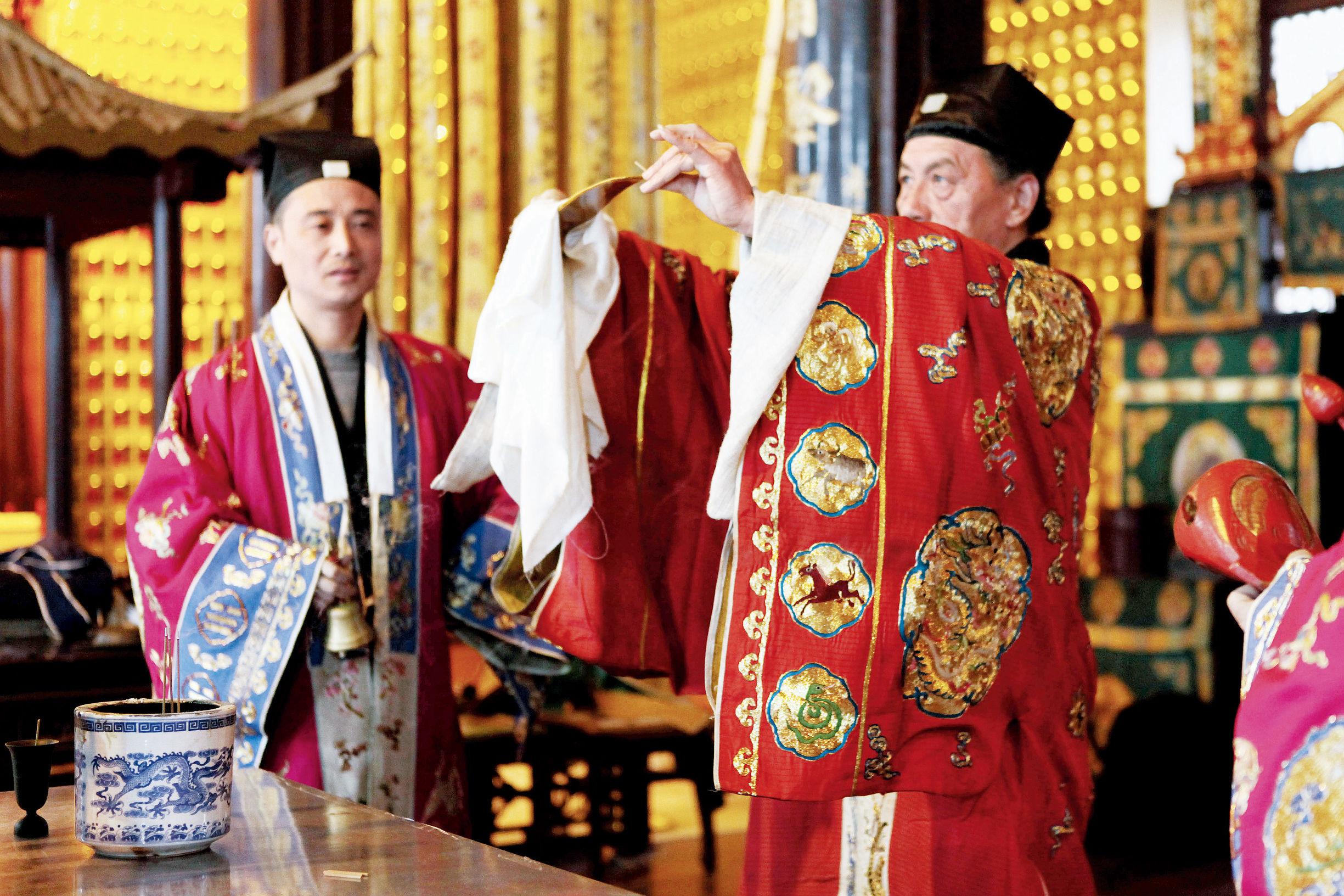 钦安殿院内陈设,道教三星殿如何布局