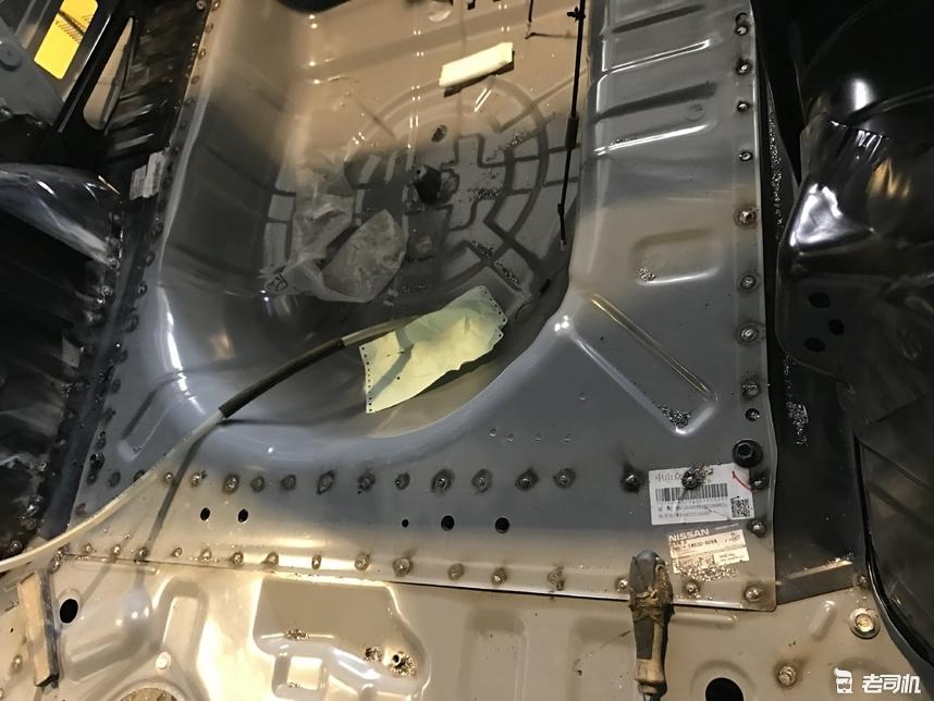 事故车钣金修复,事故车维修钣金全过程