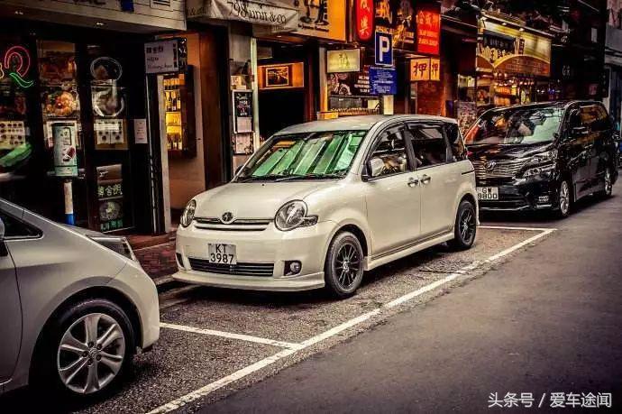 国产第一款车,国产的第一辆车是