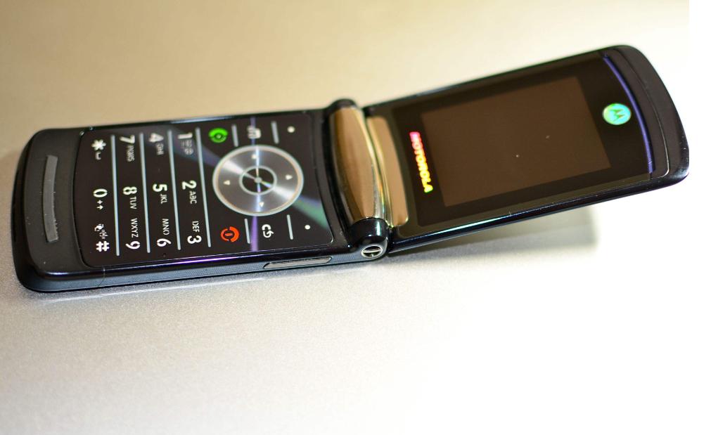 尴尬！超薄金属外观，继承“刀锋战士”降至265元