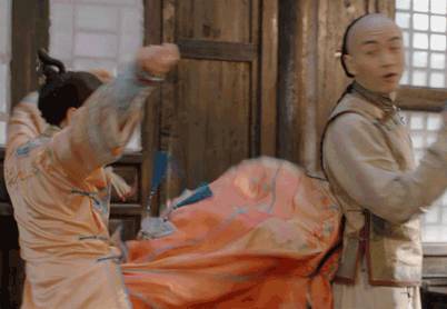 剧情已过半,主角领盒饭,反套路不断,《那年花开》的脑洞忒厉害