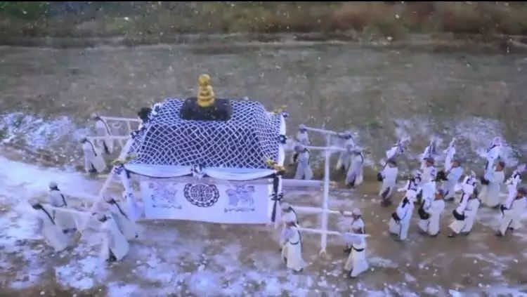 剧情已过半,主角领盒饭,反套路不断,《那年花开》的脑洞忒厉害