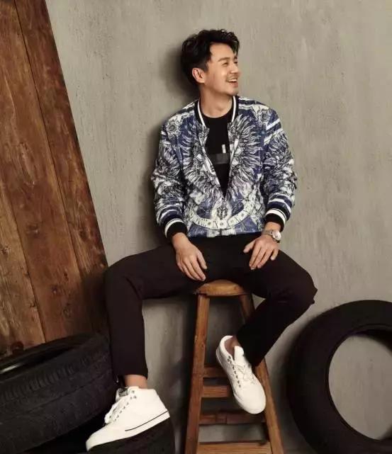 yeezy网红洞洞鞋,yeezysuperstar鞋