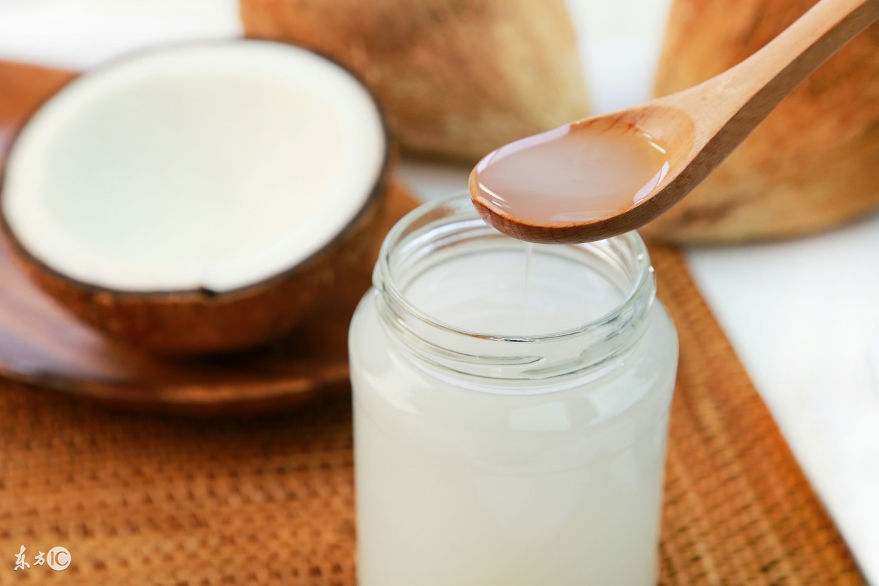 椰子油是世界上最健康的油？99%的人都不知道的真相！