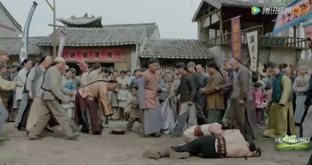 剧情已过半,主角领盒饭,反套路不断,《那年花开》的脑洞忒厉害