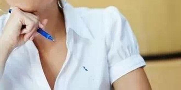 墨水滴到衣服上如何处理,写字墨水没干碰到了怎么办