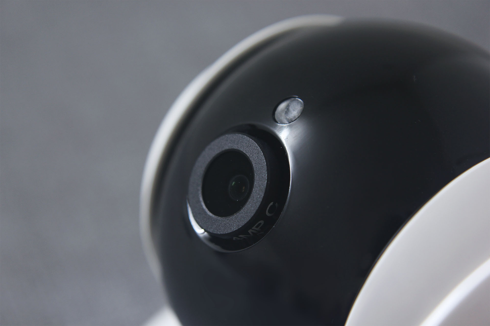 360度智能看家护院全景摄像头,雄迈智能摄像头用什么app