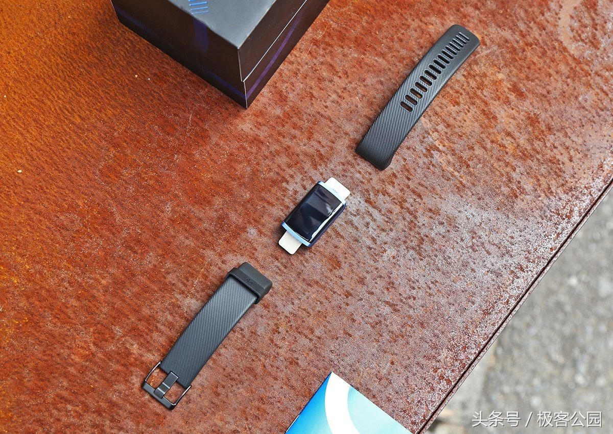 长跑黑科技手环,马拉松智能运动手环推荐