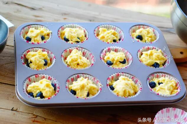 清新口味蛋糕,简约风蓝莓乳酪蛋糕