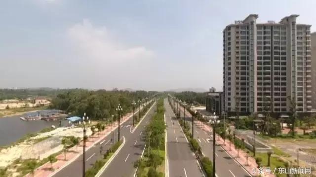 我们有一套央视网,我们有一套歌曲主持人版