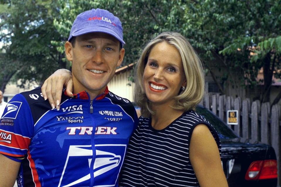 什么！这个男人只有一颗蛋蛋？