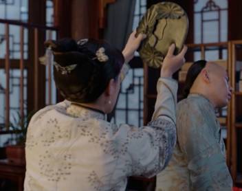 剧情已过半,主角领盒饭,反套路不断,《那年花开》的脑洞忒厉害