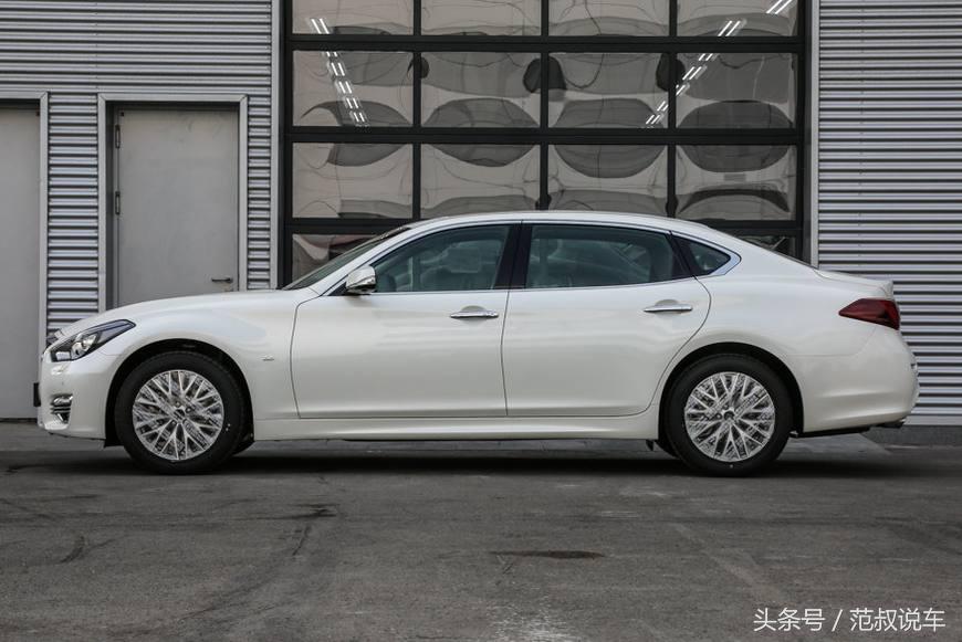 13年奥迪a62.8旗舰四驱顶配,宝马530四驱和奥迪a6高功率四驱