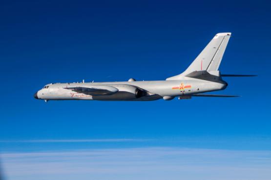 绝密543战斗机拦截轰炸机,战斗机拦截不明飞行物