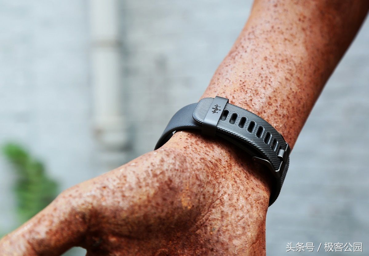长跑黑科技手环,马拉松智能运动手环推荐