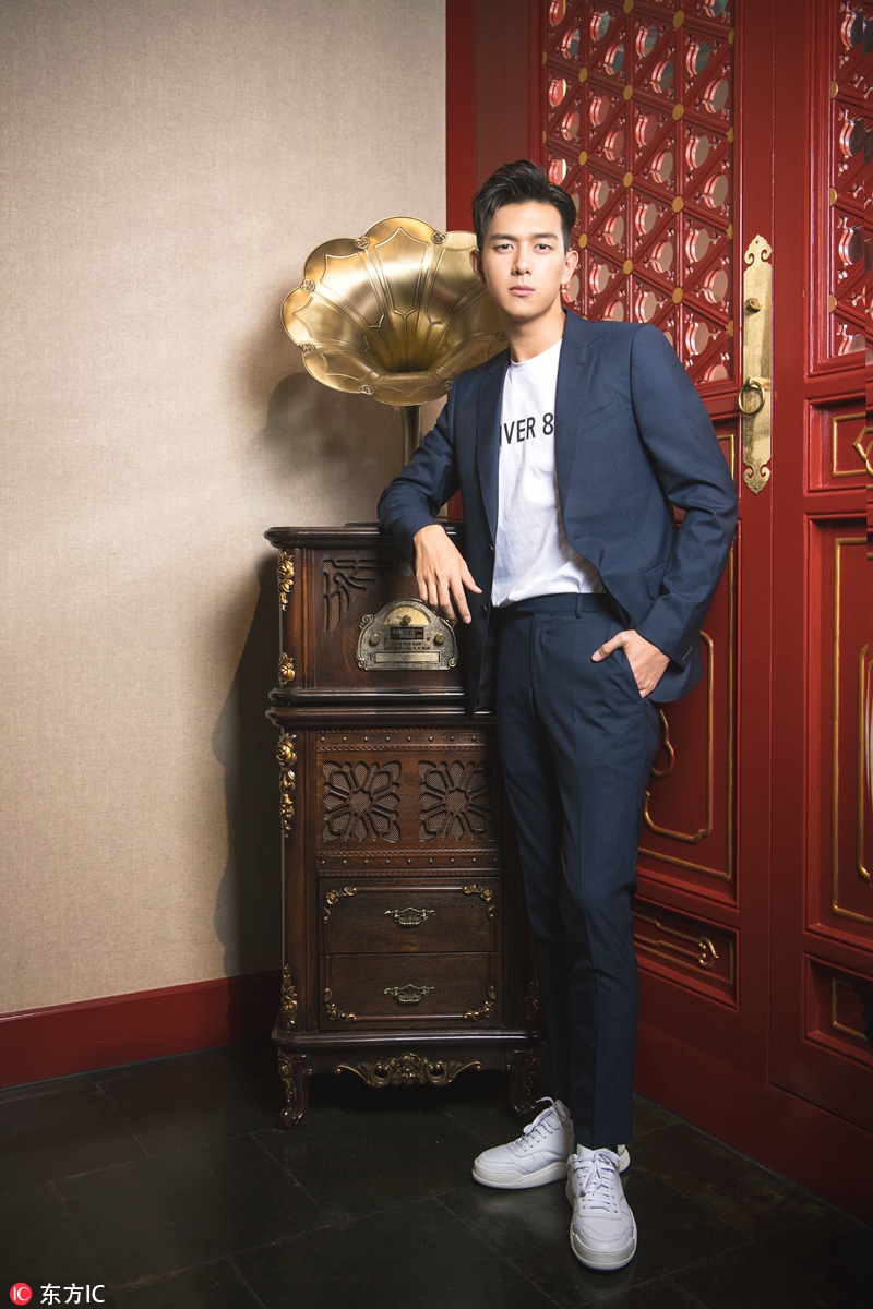 李现因为拍河神做了什么,李现河神拍摄现场