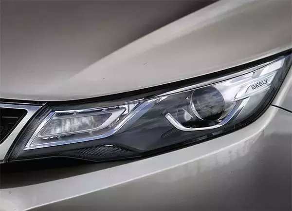 帝豪gl和卡罗拉选哪个好,卡罗拉和吉利帝豪gl