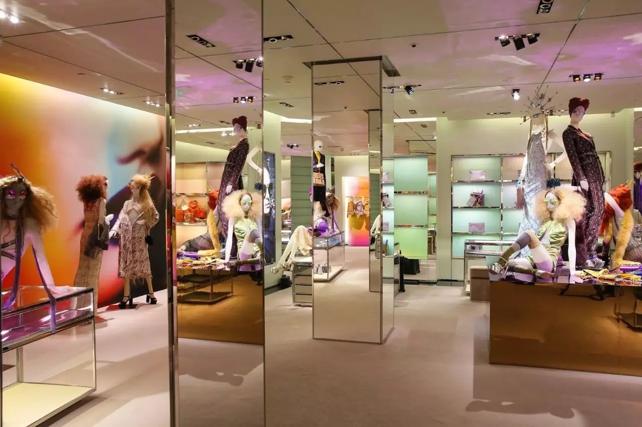 范冰冰帮李晨宣传空天猎,范冰冰给李晨买的手表