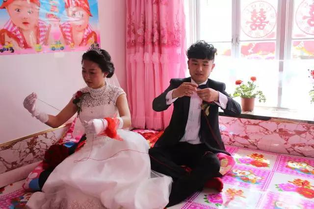 小舅子结婚岳母要我出5万,小舅子结婚向姐夫要10万彩礼