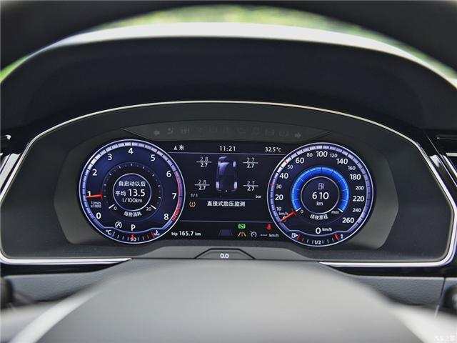 b8迈腾领先版新车,b8迈腾领先和豪华的区别