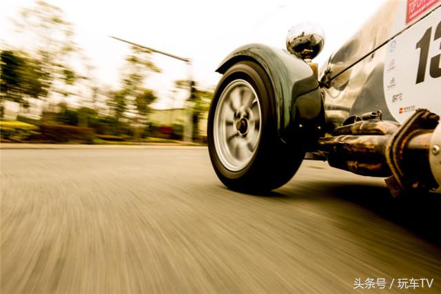 疯狂赛车怎么倒闭了,莲花老跑车