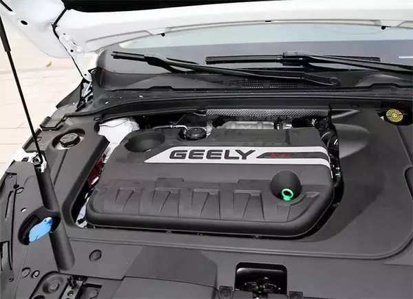 帝豪gl和卡罗拉选哪个好,卡罗拉和吉利帝豪gl