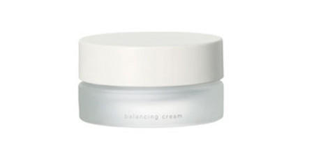 日本护肤品哪些适合我们?年度最受欢迎的护肤品在这里!