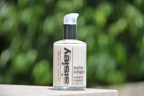 秋冬乳液公认最好用的是哪款,秋冬季节人人都爱的舒缓乳液