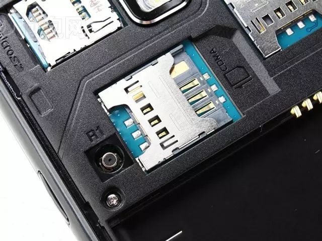 从变小到消失：SIM卡将死！三大运营商何去何从？