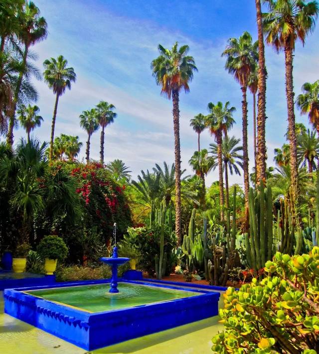 时装大师圣罗兰的秘密花园到底什么样?