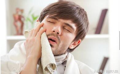 拔牙后牙痛是持续性的吗,拔牙后一直牙痛所隐藏重大隐患