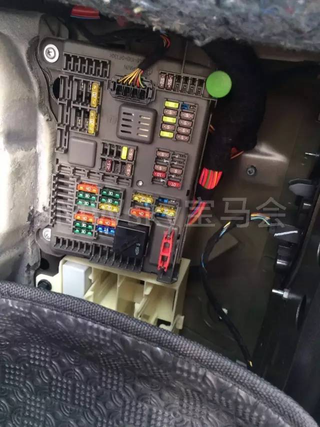 宝马点烟器不通电有哪些原因,宝马点烟器不通电怎么回事