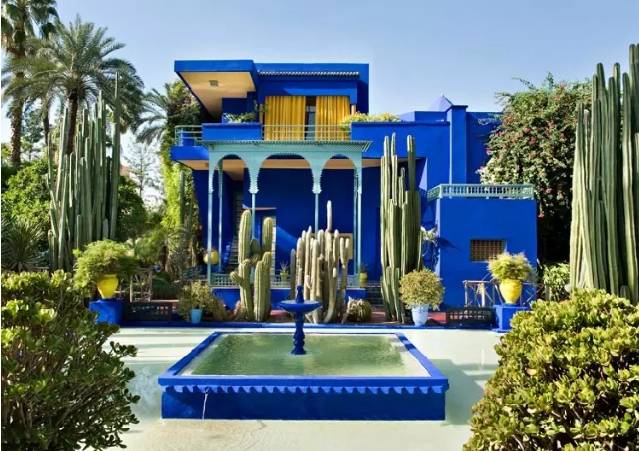 时装大师圣罗兰的秘密花园到底什么样?