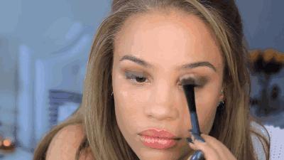 眼影的正确使用方法初学者,眼影的正确使用方法