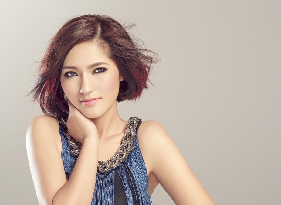 今天，又火了一首情歌，1000000000人设为手机铃声，欧姐《骗我》