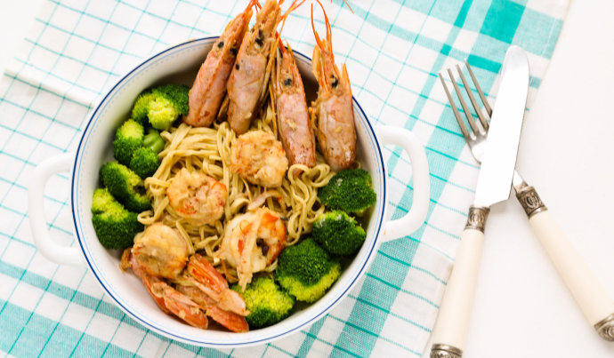 椴滆櫨鐧芥眮浼婇潰,涓夐矞浼婇潰椴滆櫨鍙ｅ懗