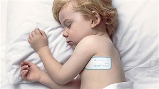 从来都没有整理过得药箱,在里面发现了这个