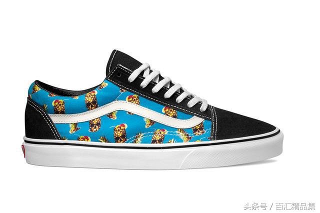 鹿晗穿风衣唱歌,鹿晗穿vans拍mv