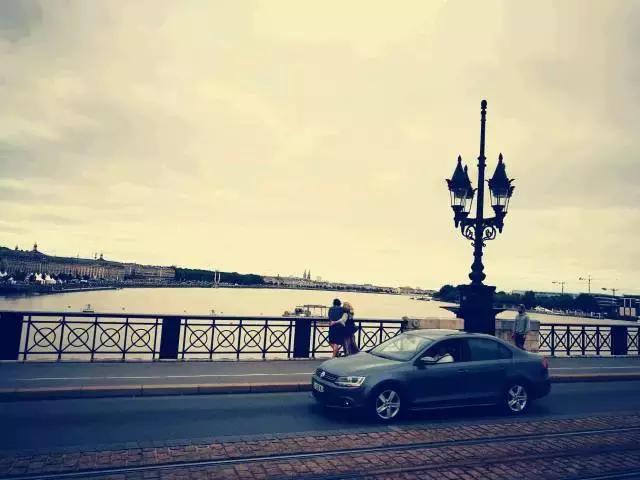 波尔多十座顶级名庄,喝遍全世界葡萄酒