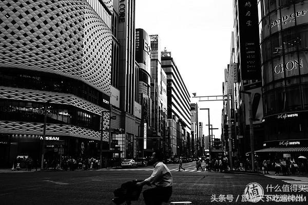 夫妻逛街买买买,夫妻日常买买买