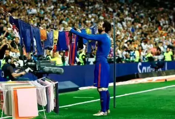 伊布足球场霸气集锦,盘点伊布在足球场上20大震撼破门